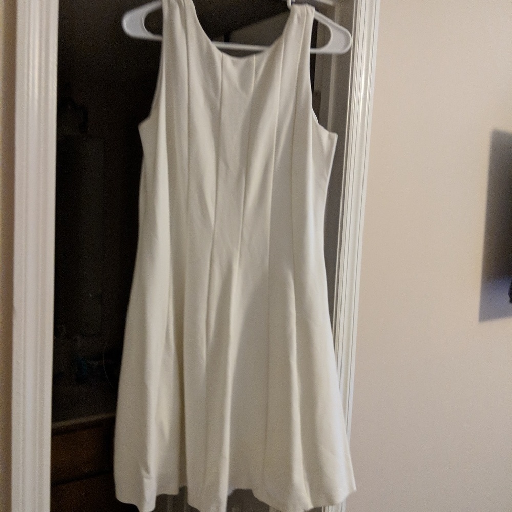 Versona Dress White Size 10